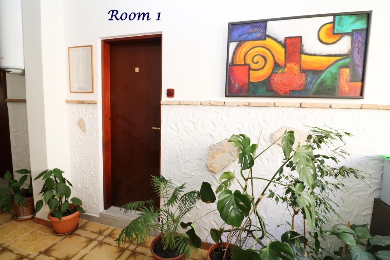 Old Town Rooms And Apartment Poreč Dış mekan fotoğraf