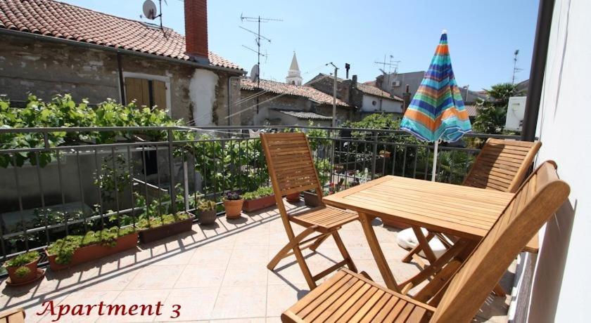 Old Town Rooms And Apartment Poreč Dış mekan fotoğraf